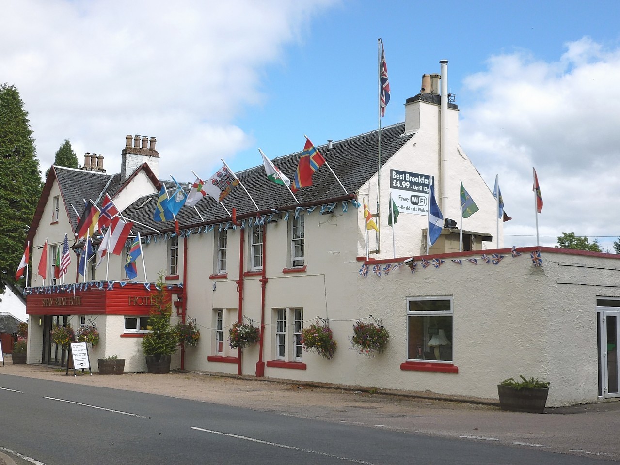 Spean Bridge Hotel bought by Chinese travel company | Press and Journal