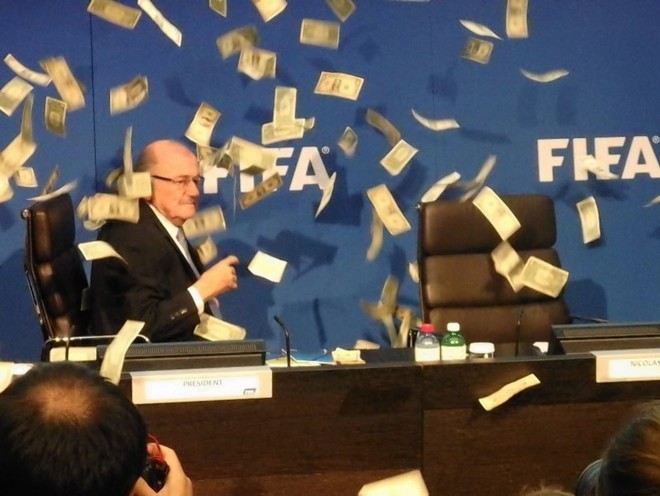 Conferencia Blatter saboteada