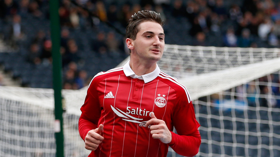 Dons move to within a point of Celtic with narrow victory against Ross County Dons move to within a point of Celtic with narrow victory against Ross County
