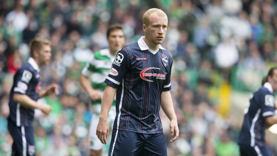 County strike late to draw with champions in controversial encounter County strike late to draw with champions in controversial encounter