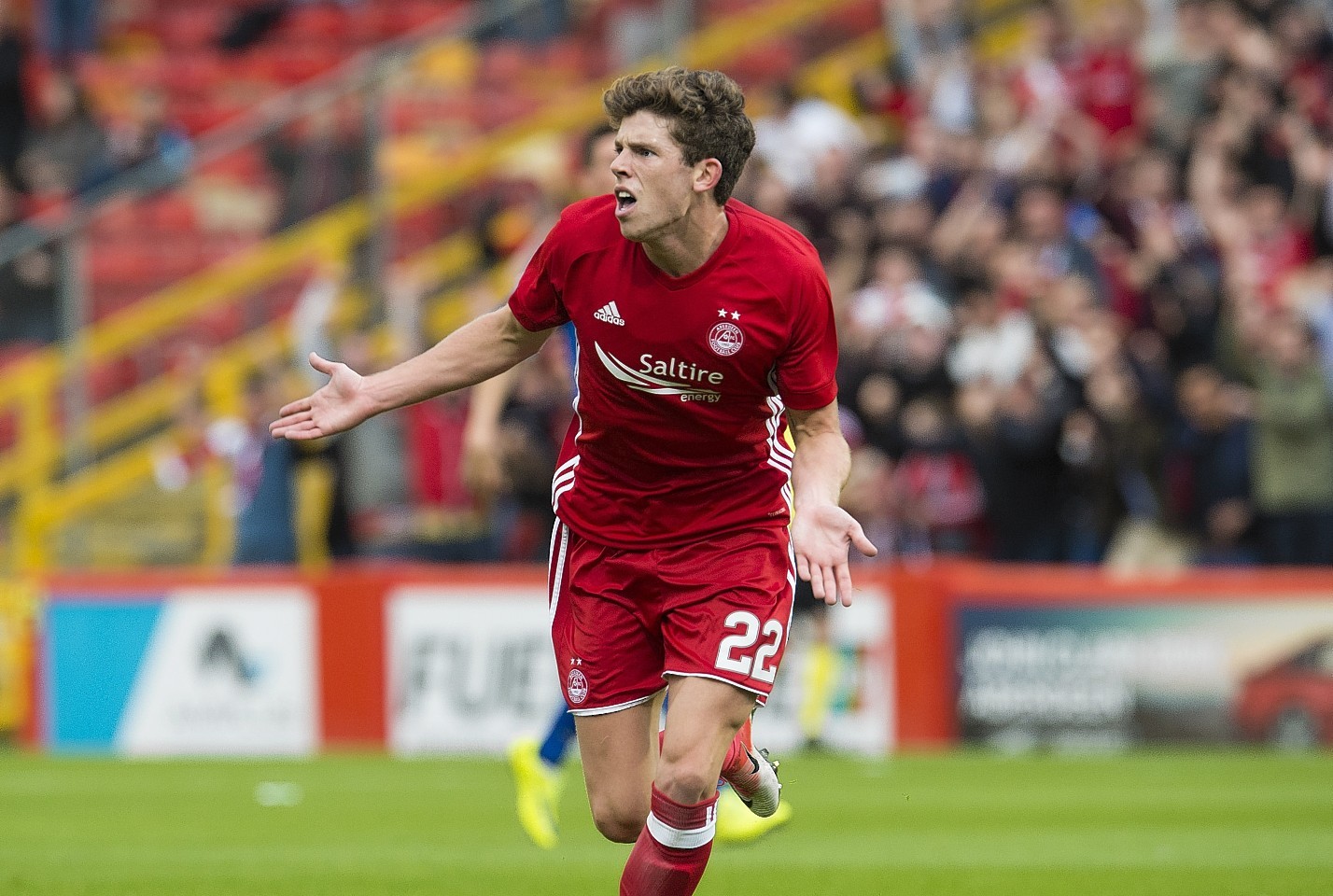 Aberdeen hold discussions with Celtic over permanent deal for Ryan Christie Aberdeen hold discussions with Celtic over permanent deal for Ryan Christie