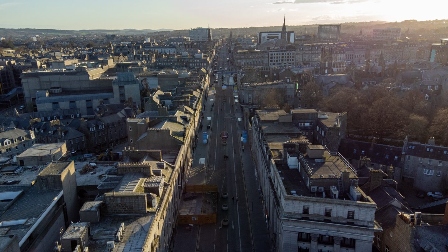 Hundreds of jobs moving to Aberdeen as UK Government plans new energy hub